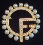 GF LOGO PEARL AND CRYSTAL LUXURY LAPEL PIN